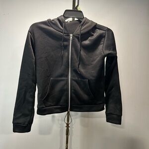 NWOT Raglan Black Cropped Hoodie